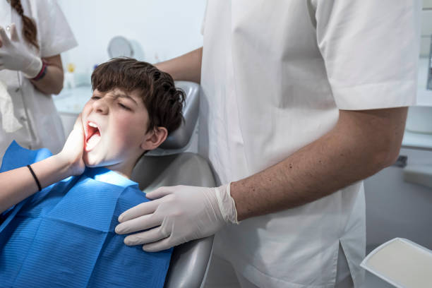 Best Emergency Dental Extractions in Hidden Valley, IN